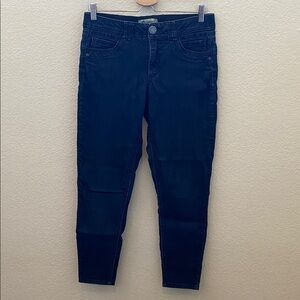 Democracy Women's Dark Blue Ankle Jeans. Size 8. Ab Technology.